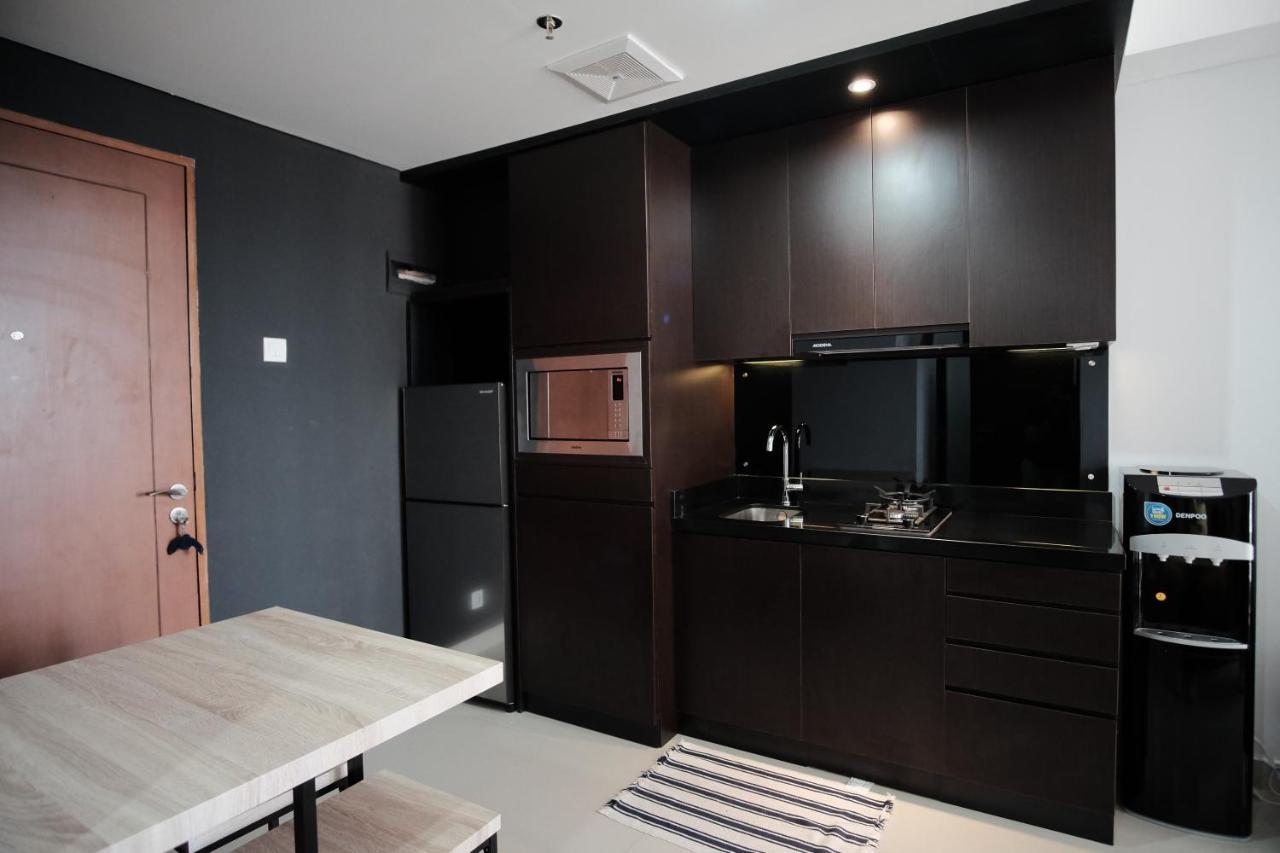2 Bedrooms - Royal Olive Apartment - Pejaten South Of Jakarta Bagian luar foto