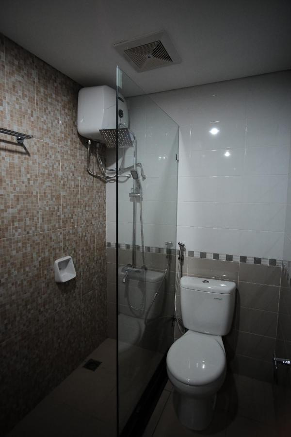 2 Bedrooms - Royal Olive Apartment - Pejaten South Of Jakarta Bagian luar foto
